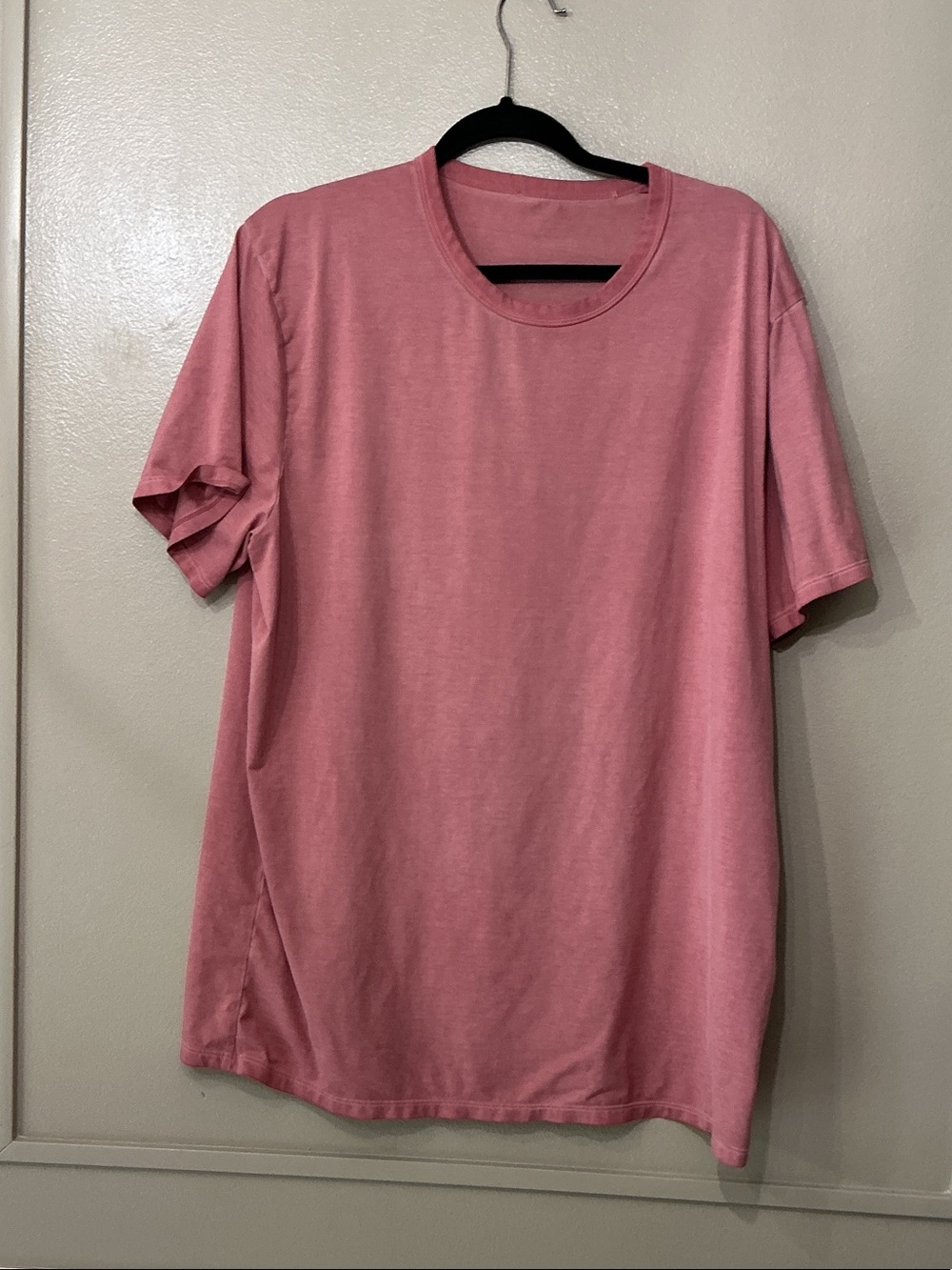 lululemon athletica Men's Short Sleeve Tee - Dusty Rose